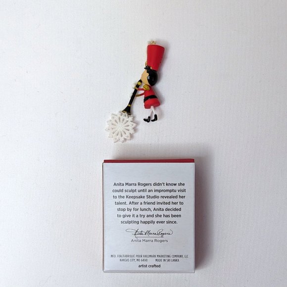 Hallmark 2019 Cool Clarinet Limited Edition Miniature Keepsake Ornament Band Set - Picture 2 of 2